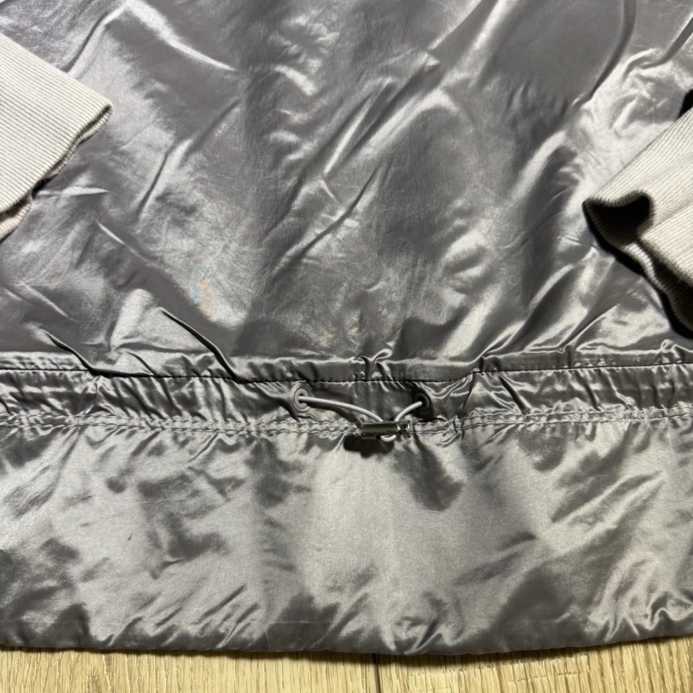 Light Gray Zip-Up Jacket - image 7